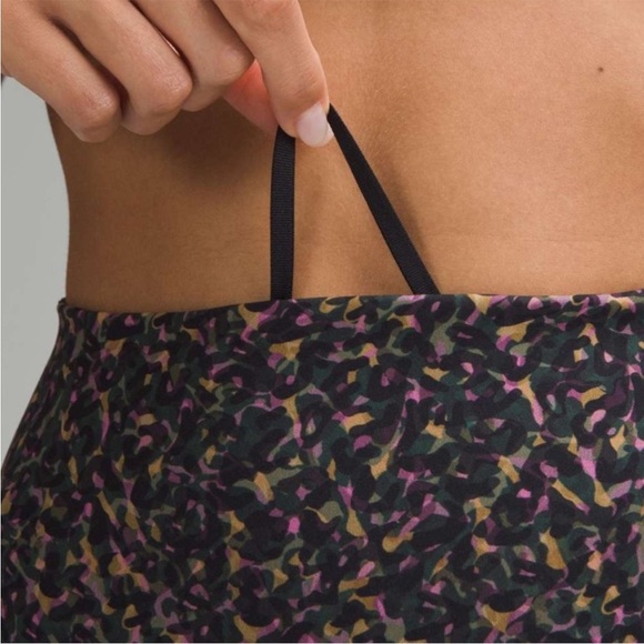 Lululemon Wunder Train High Rise Tight 28” - Picture 4 of 5